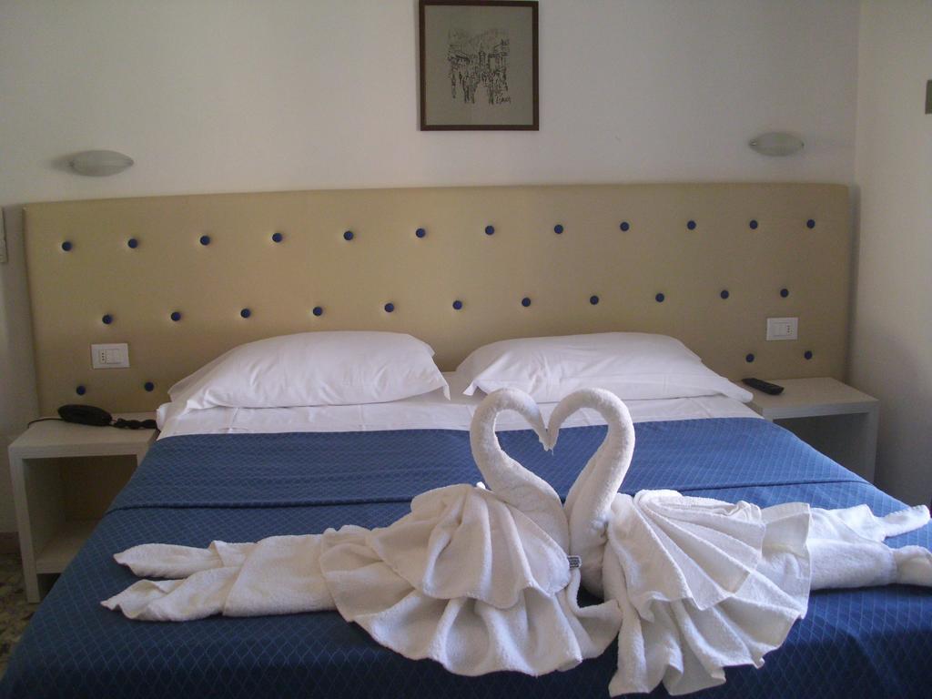Hotel Caribe Viareggio Camera foto