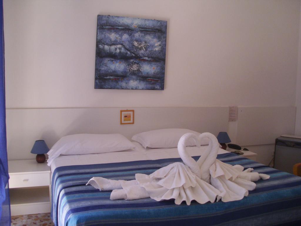 Hotel Caribe Viareggio Camera foto