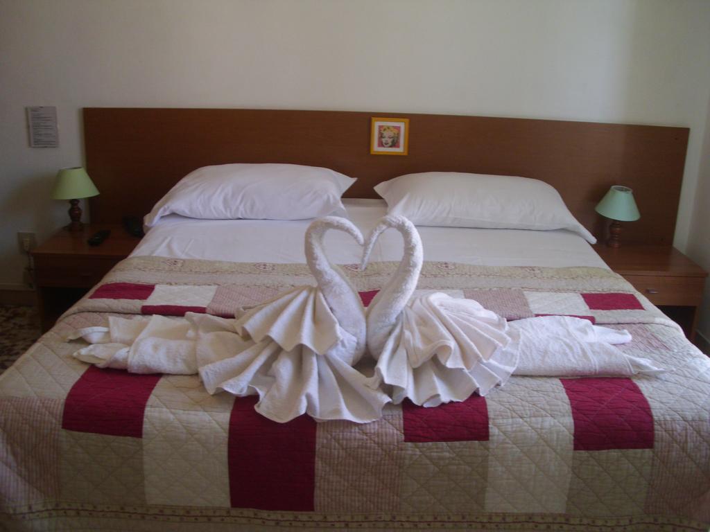 Hotel Caribe Viareggio Camera foto
