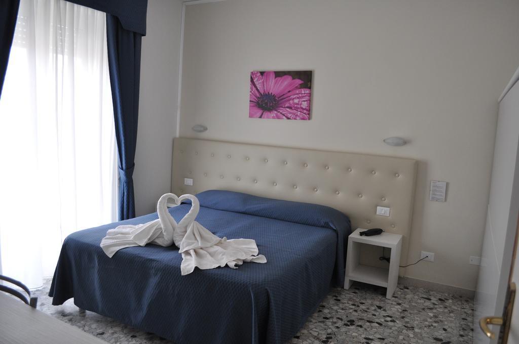 Hotel Caribe Viareggio Camera foto